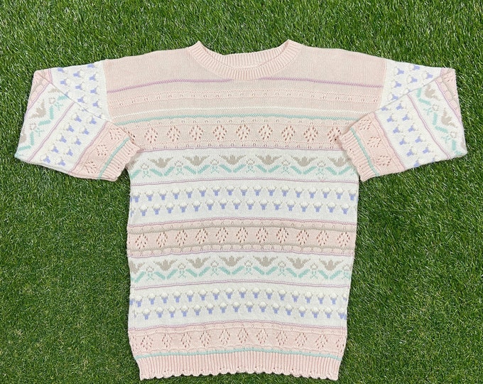 Vintage Pink White Multicolor Knitted Crewneck Sweater Size Xtra Small XS Quality 80s Comfortable Fit Imported Designer 1980s Cute