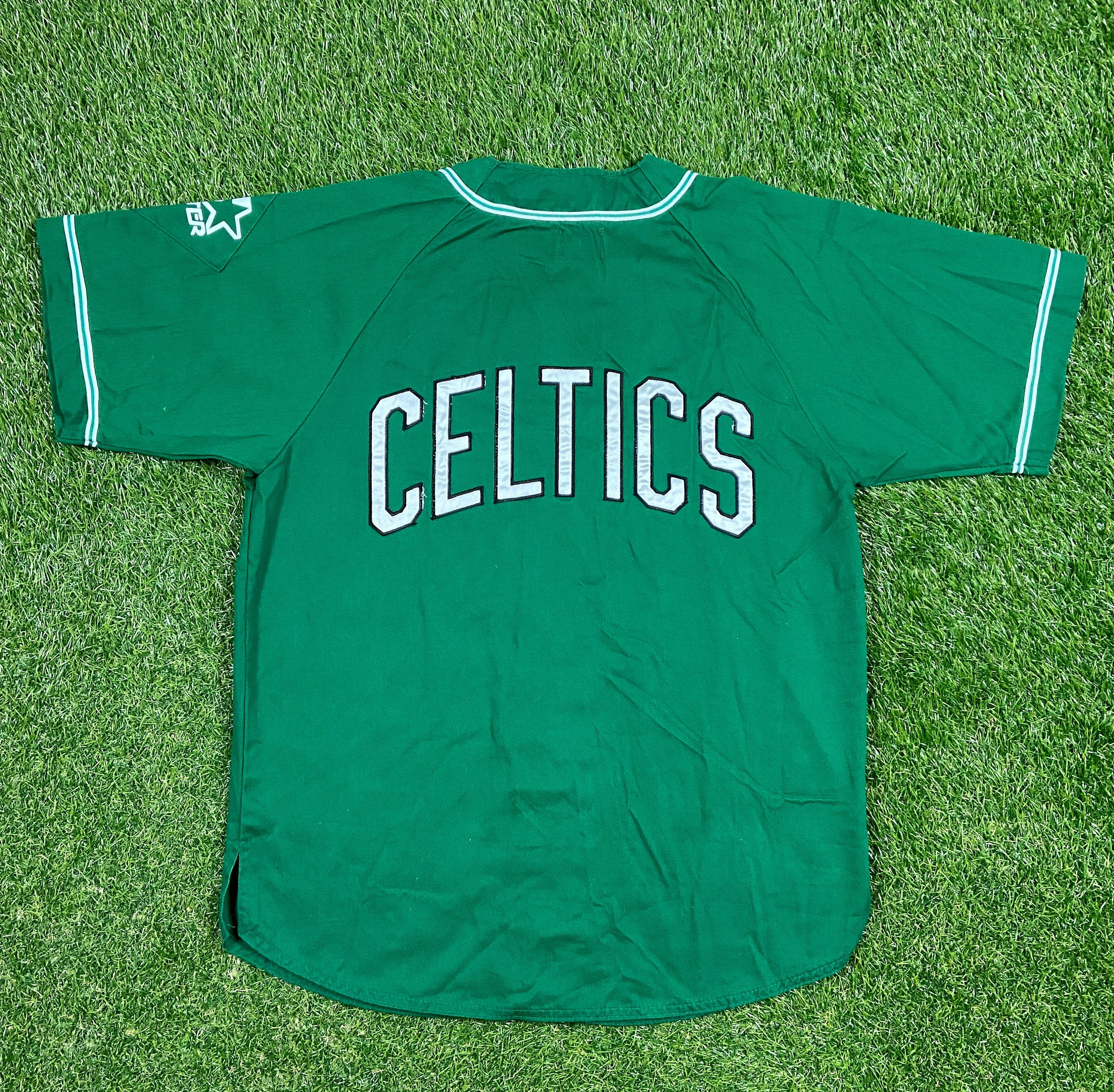 Old School Boston Celtics Shirt- Boston Celtics fans- Basketball team  shirt- Gifts for Him- Old school, Retro Design- Wavy Letter Design