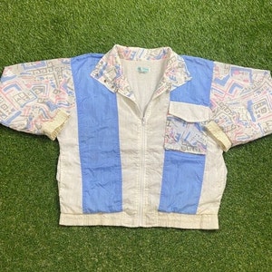 Vintage Graphic Windbreaker Zip Up Jacket Pacific Beach Size Medium M Multicolor Streetwear Sport Active Wear Classic Light Rain Coat 1990s