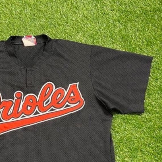 majestic orioles shirt