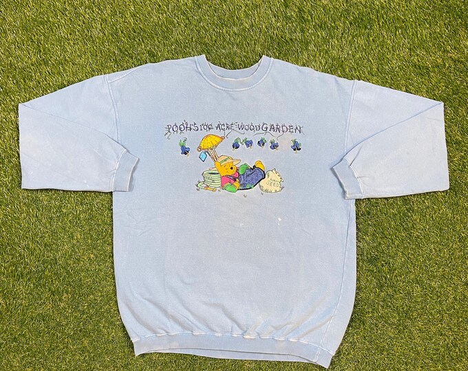 Vintage Winnie the Pooh Bear Crewneck Sweatshirt Made USA Size Large Walt Disney World 90s Wdw Disneyland Piglet Tigger Pull Over Oversized