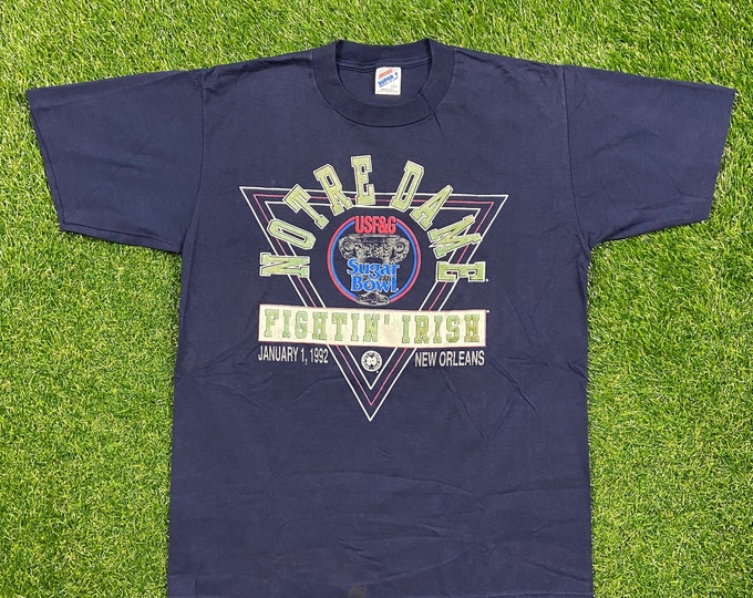 Vintage University of Notre Dame T Shirt Tee Jerzees Made USA Size Large L Fighting Irish NCAA College Football 1990s 90s
