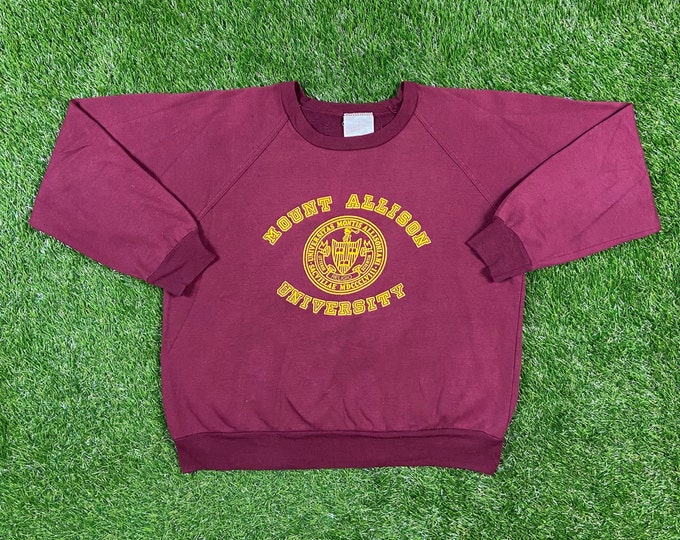 Vintage Mount Allison University Spell Out Crewneck Sweater Super Fleece Size Xtra Large Canada Classic XL Pull Over Oversized Comfy Raptors