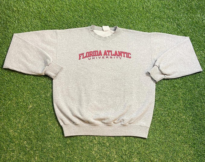Vintage Florida Atlantic University Crewneck Sweatshirt Champion Size Medium M NCAA College Basketball FAC Boca Raton Fl Pull Over 1990s 90s