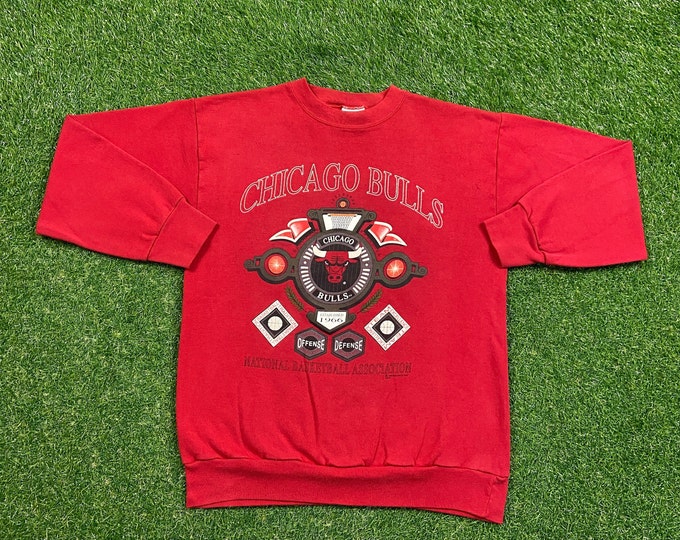 Vintage Chicago Bulls Crewneck Sweatshirt Signal Sports Made USA Size Large L NBA Basketball Jordan Rodman 1990s 90s Pull Over Oversized