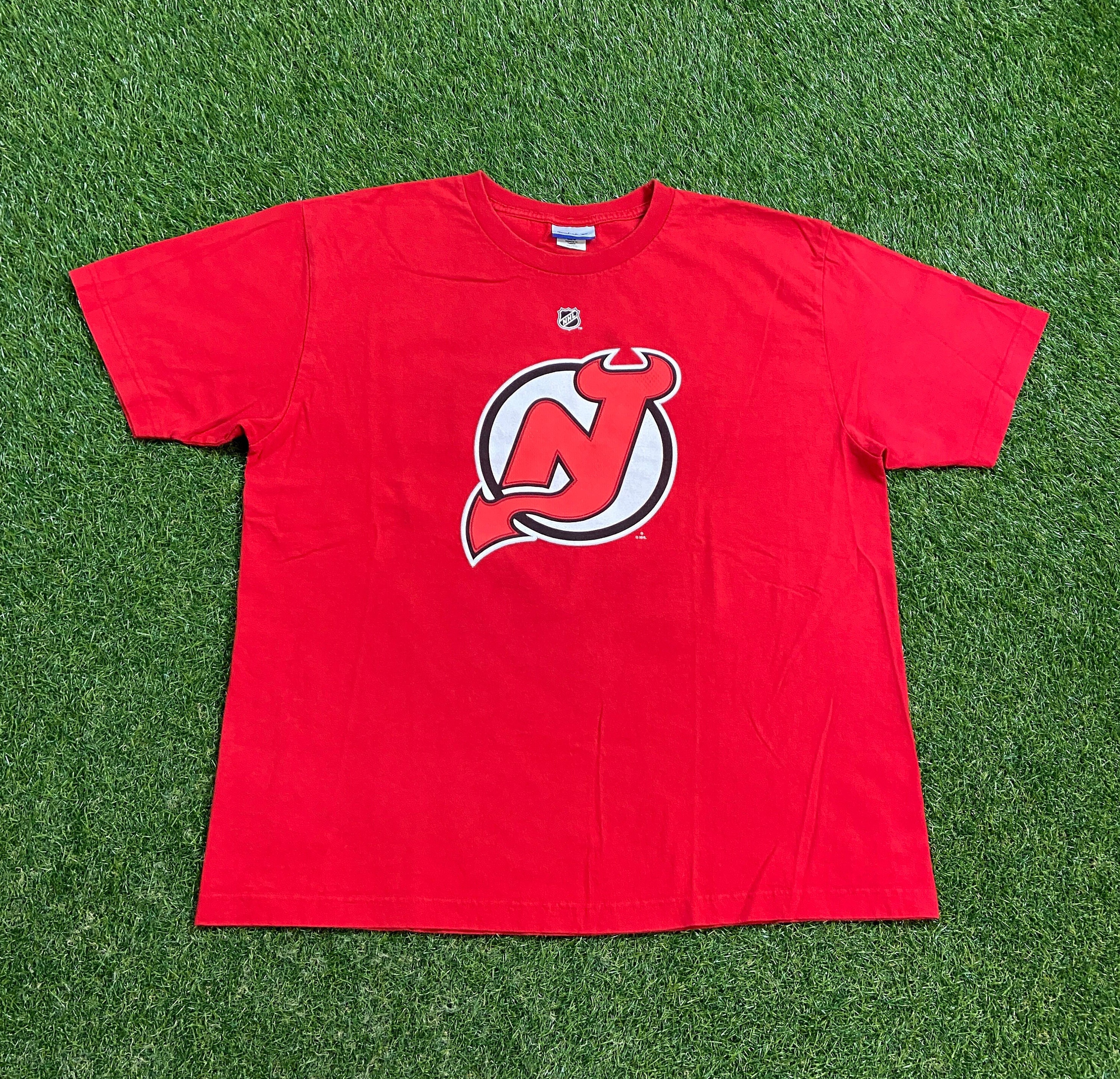 CustomCat New Jersey Devils Vintage NHL T-Shirt Red / 2XL