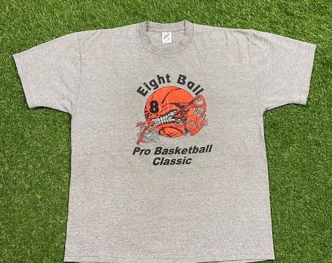 Vintage Eight Ball Pro Basketball Classic T Shirt Tee Jerzees Made USA Size Xtra Large XL NBA Basketball