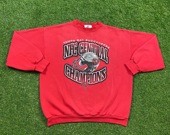 Vintage Tampa Bay Buccaneers Crewneck Sweatshirt Logo Athletic Size Xtra Large XL NFL Football Brady Florida Pull Over Oversized 1990s 90s