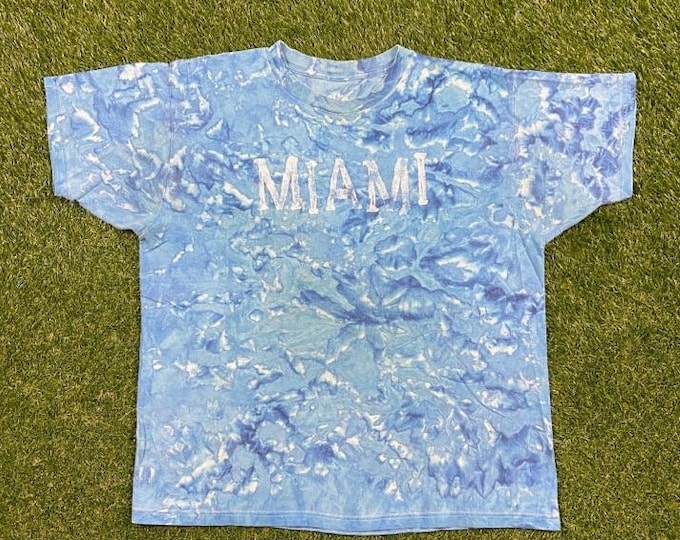 Vintage Miami T shirt Tee Size Xtra Large XL Miami Beach Florida FL Beach Heat Hurricanes Dolphins Marlins Tie Dye All Over Print 1990s 90s