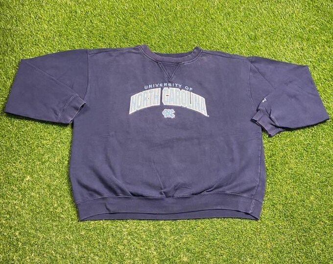 Vintage University of North Carolina Tar Heels Crewneck Sweatshirt Starter Size XXL 2XL UNC NCAA College Basketball Pull Over Oversized 90s