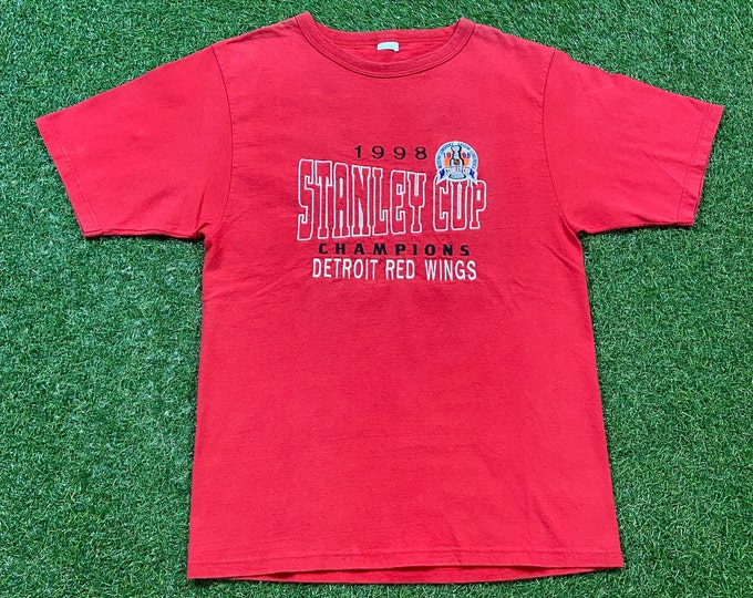 Vintage Detroit Red Wings 1998 Stanley Cup Champions T Shirt Tee Size Small S NHL Hockey Michigan 1990s 90s