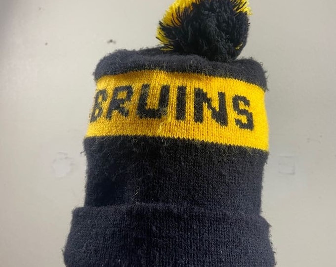 Vintage Boston Bruins Beanie Skull Cap Size Medium M NHL Hockey New England Massachusetts Winter Hat Warm 1990s 90s