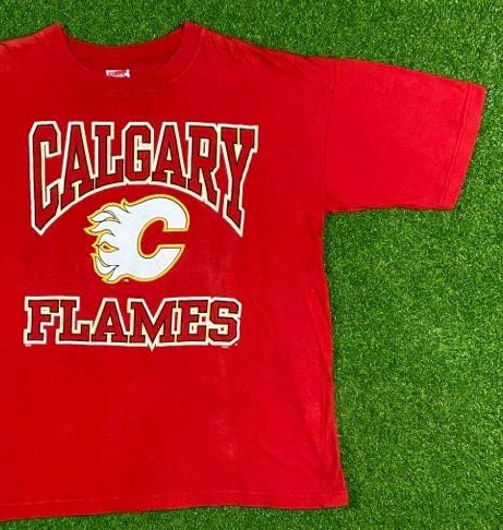 Vintage Calgary Flames Graphic T Shirt Tee Big Logo Size Large 