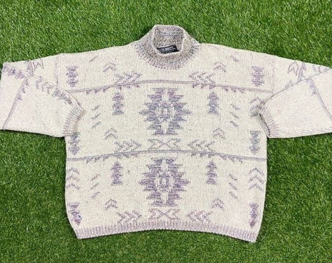 Vintage David Brett Knitted Crewneck Sweater Made USA Size Medium M Quality 90s Comfortable Fit Warm Winter Fall Pull Over