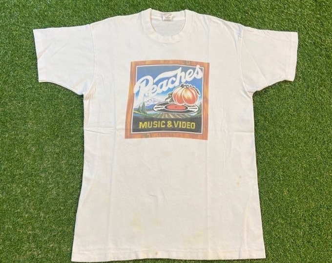 Vintage Peaches Music & Video T Shirt Tee Fruit of the Loom Made USA Size Xtra Large XL Quality 1990s Great Fit Original 90s