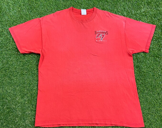 Vintage Tampa Bay Buccaneers T Shirt Tee Riddell Made USA Size Xtra Large XL NFL Football Super Champions Tom Brady TB12 1990s 90s