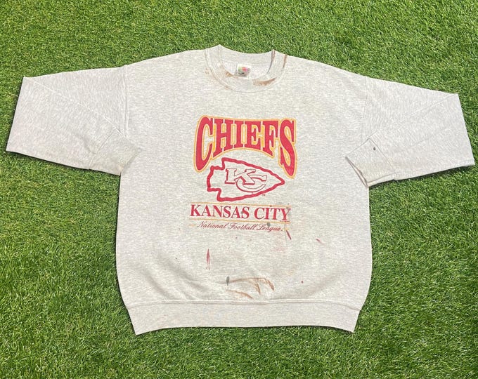 Vintage Kansas City Chiefs Crewneck Sweatshirt Size Medium M NFL Football Mahomes Missouri 1990s 90s Pull Over Oversized