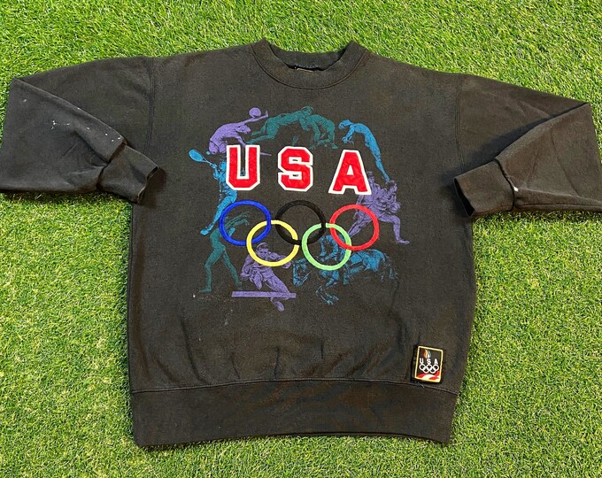 Vintage Olympic USA Crewneck Sweatshirt Size Large L Torch World Games Barcelona Dream Team Jordan 1990s 90s Pull Over Oversized