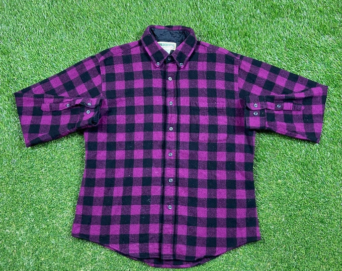 Vintage Wilderness Flannel Button Down Size Large L Outdoor Wear Work Wear Rugged 1990s 90s