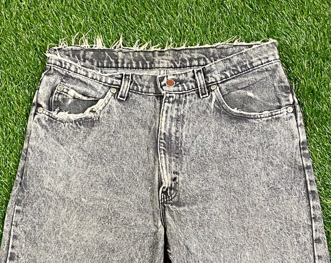 Vintage Brittania Jeans Size 32 x 32 1990s 90s American USA Classic Gray Jean Pants Bottoms True Vtg