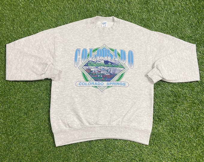 Vintage Colorado Crewneck Sweatshirt Made USA Size Medium M Colorado Springs Aspen Denver Boulder Rocky Mountains 1990s Pull Over Oversized