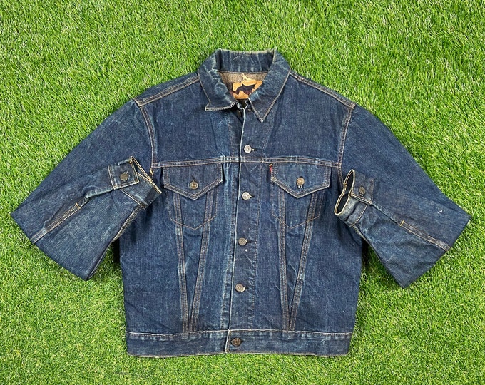 Vintage Levi's Strauss & Co Jean Jacket Size Small S American USA Classic Blue Jean Jacket Button Down Blanket Lined 1950s 50s Big E?