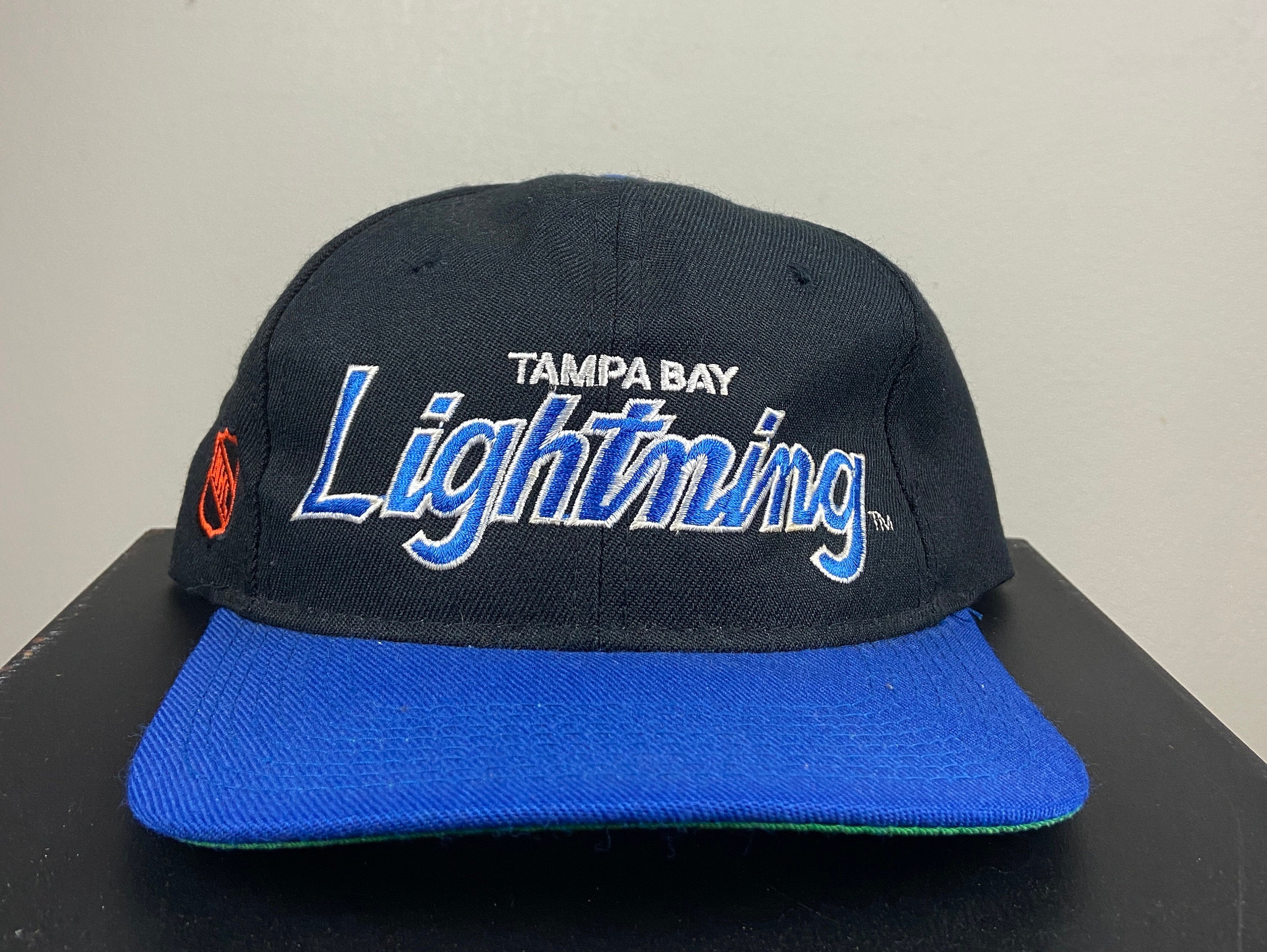 Tampa Bay Lightning Vintage Hat Trick Snapback - Supporters Place