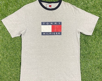 Vintage Tommy Hilfiger T Shirt Tee Size Medium M Multi Colored Quality 90s TH Comfortable 1990's Fit