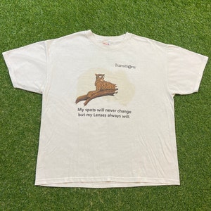 Vintage Cheetah Transitions T Shirt Tee Hanes Size Xtra Large XL Wild Cat Jungle Animal Safari Nature Animals 1990s 90s Sunglasses