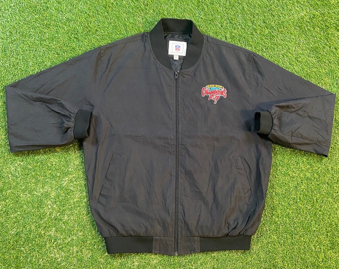 Vintage Tampa Bay Buccaneers Super Bowl XXXVII Windbreaker Jacket Size Large L NFL Football Florida Tom Brady TB12 Light Rain Coat 00s
