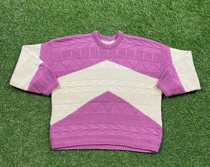 Vintage Purple Crewneck Sweater Size Small S Quality Warm Winter Fashion Pull Over Oversized 1990s 90s