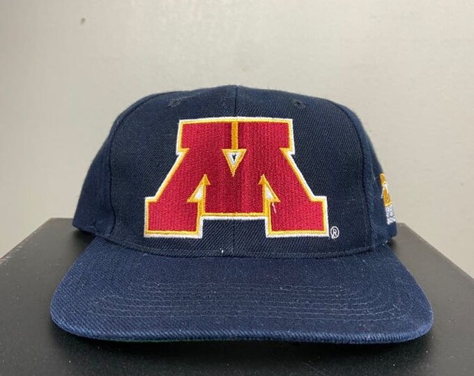 Vintage University of Minnesota Golden Gophers Snapback Hat Sports Specialties Plain Logo OSFA 1980's NCAA College Football 90s 80's Rare