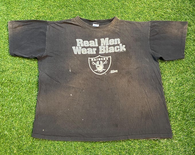 Vintage Oakland Raiders T Shirt Tee Made Usa Size Xtra Large XL NFL Football Las Vegas Los Angeles California Silver and Black NWA 1990s 90s