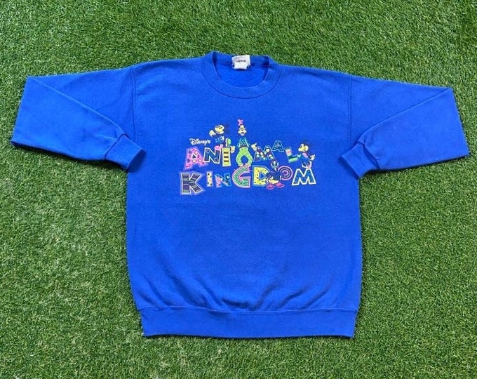 Vintage Disney Animal Kingdom Crewneck Sweatshirt Made USA Size Medium M Walt Disney World Classic Magic Kingdom Park Zoo Original 1990s 90s