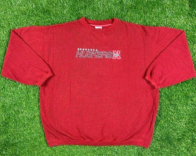 Vintage University of Nebraska Cornhuskers Crewneck Sweater Cadre Athletic Size Xtra Large NCAA College Football Pull Over Oversized Thermal