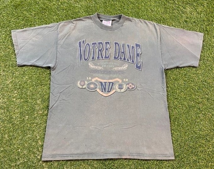 Vintage University of Notre Dame T Shirt Tee Made USA Size Large L Fighting Irish 1990s 90s NCAA College Football Classic