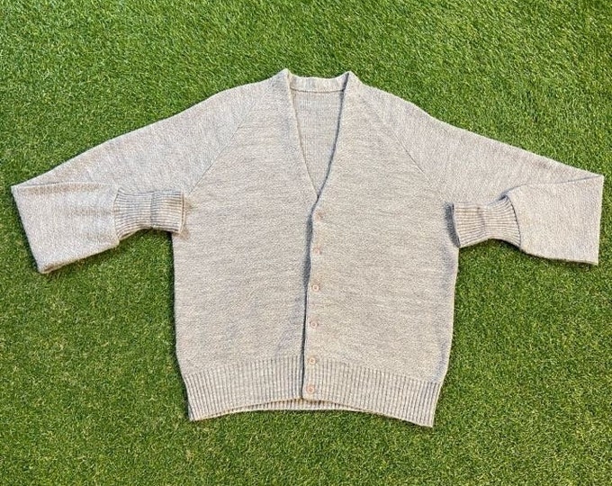Vintage Gray Cardigan Sweater Size Xtra Large XL 1980s 80s Designer Streetwear Comfy Button Down