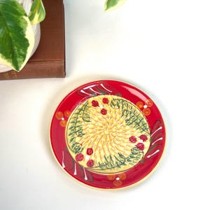 Vintage Ceramic Garlic Grater Plate Designed in France • 5&quot; Red and Yellow Dish • Handcrafted Kitchen Tool • Rustic Country Farmhouse Decor