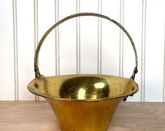 Vintage Brass Basket with Handle – India Made Decorative Bowl, Boho Home Decor Cachepot