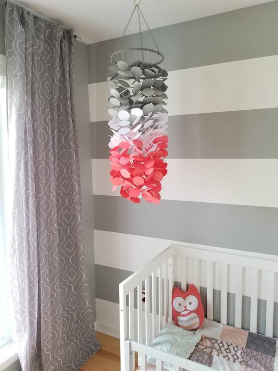 Mobile Pour Bebe Gris Blanc Et Corail Chambre Pour Fille Etsy Mobile Pour Bebe Gris Blanc Et Corail Chambre Pour Fille Etsy