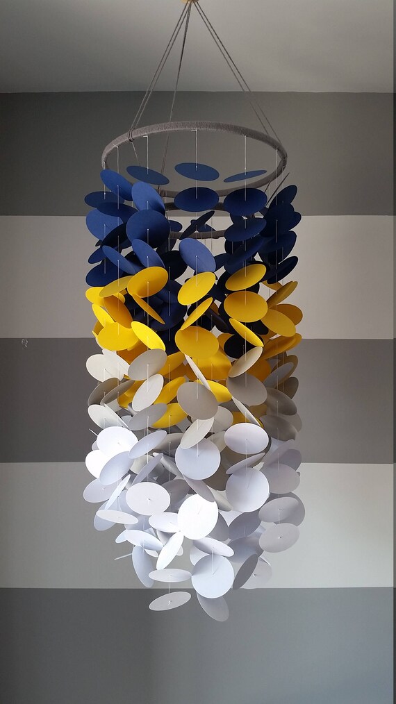 Mobile En Papier Bleu Jaune Gris Et Blanc Chambre De Bebe Etsy