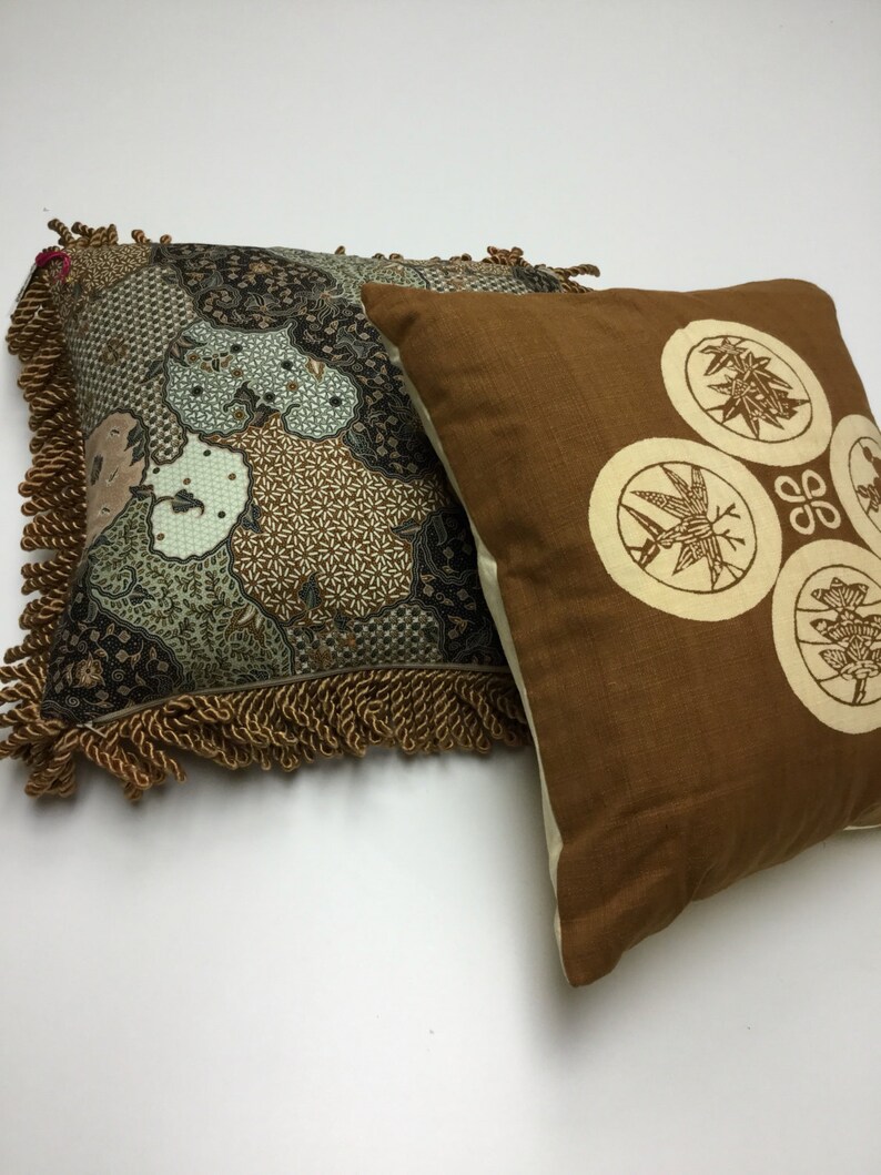 Charming Japanese cotton tan and cream accent cushion