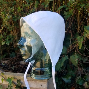 White Linen Renaissance Coif - Adult Size