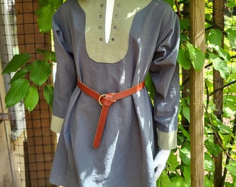 Child's Medieval/Viking Tunic - size 9/10