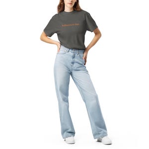 Unisex garment-dyed heavyweight t-shirt
