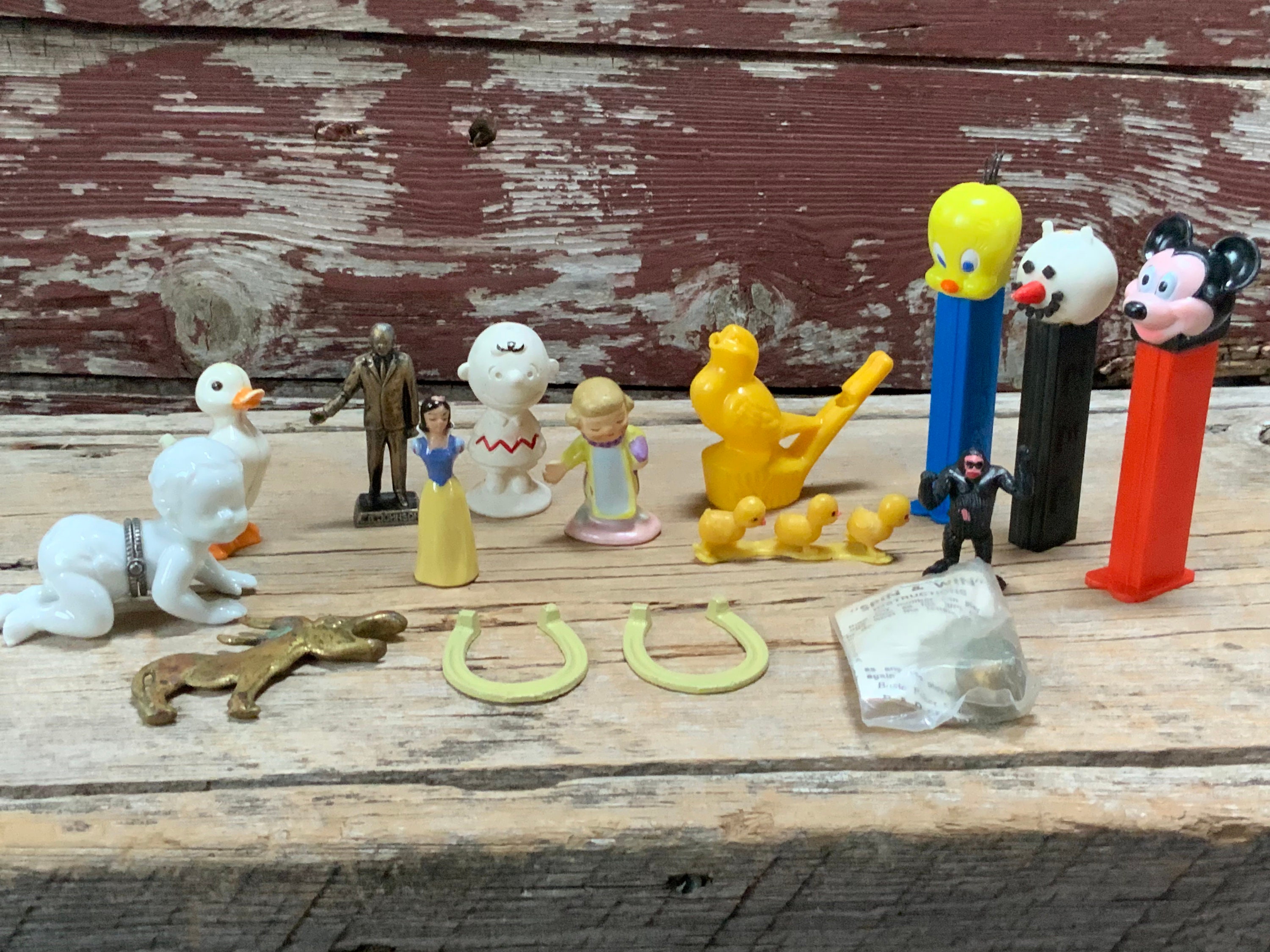 Old Pez - Etsy