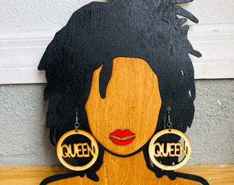 Queen Earrings