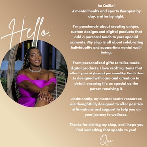 Puede incluir: Una mujer con un vestido rosa sonr&iacute;e y mira a la c&aacute;mara. El texto "Hello" est&aacute; en la esquina superior izquierda de la imagen. El texto "Im Quilla! A mental health and sports therapist by day, crafter by night." est&aacute; en la esquina superior derecha de la imagen. El texto "I'm passionate about creating unique, custom designs and digital products that add a personal touch to your special moments. My shop is all about celebrating individuality and supporting mental well-being." est&aacute; en la esquina superior derecha de la imagen. El texto "From personalised gifts to tailor-made digital products, I love crafting items that reflect your style and personality. Each item is designed with care and attention to detail, ensuring it's as special as the person receiving it." est&aacute; en la esquina superior derecha de la imagen. El texto "Additionally, my mental health resources are thoughtfully designed to offer positive affirmations and support to help you on your journey to wellness." est&aacute; en la esquina superior derecha de la imagen. El texto "Thanks for visiting my shop, and I hope you find something that speaks to you! Qui" est&aacute; en la esquina inferior derecha de la imagen.
