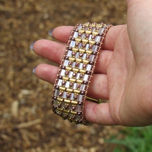 Handledning - Mönster Tila Deluxe Armband Peyotesöm med Tila, Rulla, Firepolish och Ross Beads Kompletta instruktioner bild 10