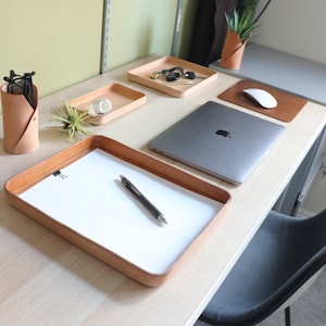 Bandeja de cuero moldeado tamaño carta A4, tamaño XL. Perfecta para guardar artículos esenciales diarios en un espacio moderno. Decoración del hogar. Hogar y vida.